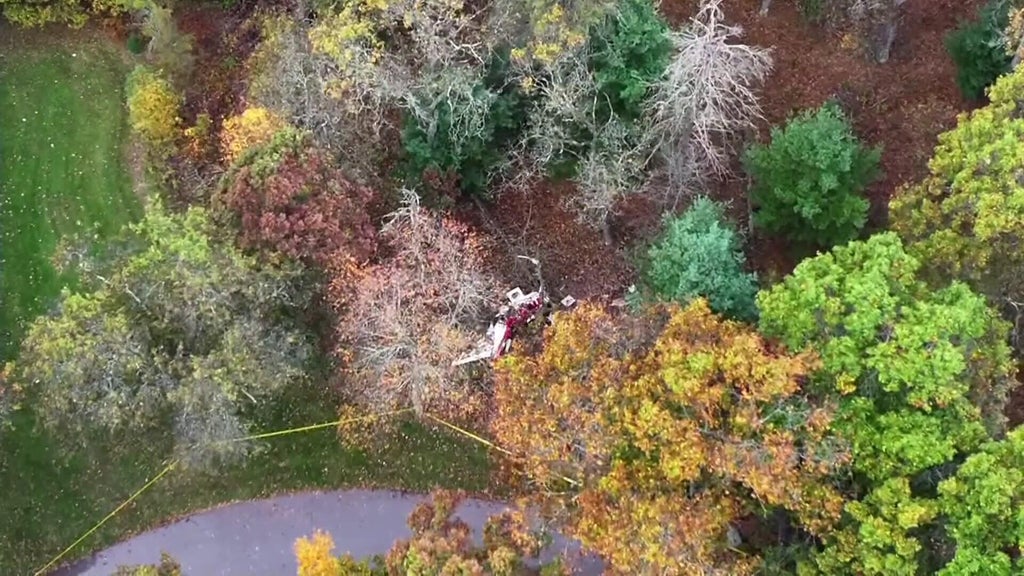 Grandmother, daughters and grandson were among 6 victims in Wisconsin Dells plane crash — WCCO / CBS Minnesota, Mill Valley Dining news