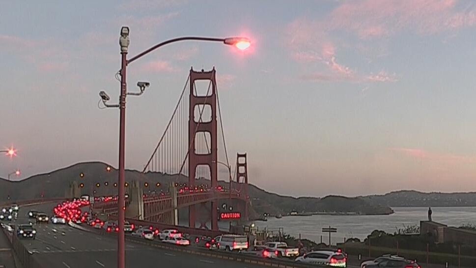 Northbound lanes on Golden Gate Bridge reopen following early morning crash — Mill Valley Community news
