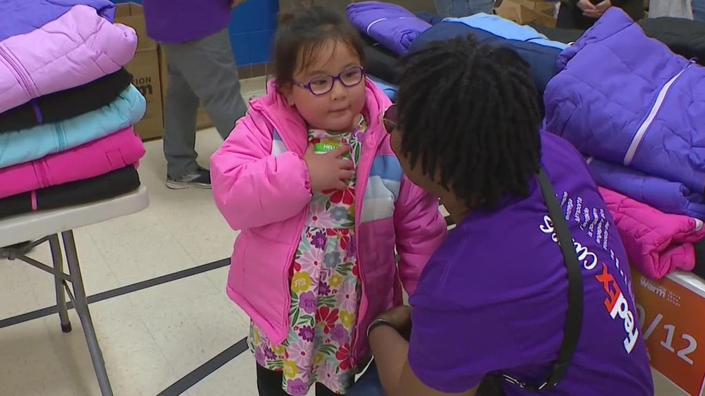 Hundreds of St. Paul students gifted free winter coats by Operation Warm — WCCO / CBS Minnesota, Mill Valley Schools news