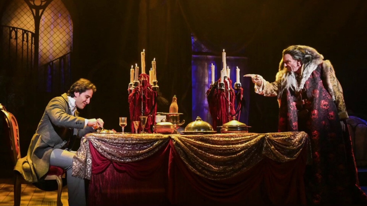 'Dracula' at TheatreWorks Silicon Valley — KTVU FOX 2 Bay Area, Mill Valley Arts news