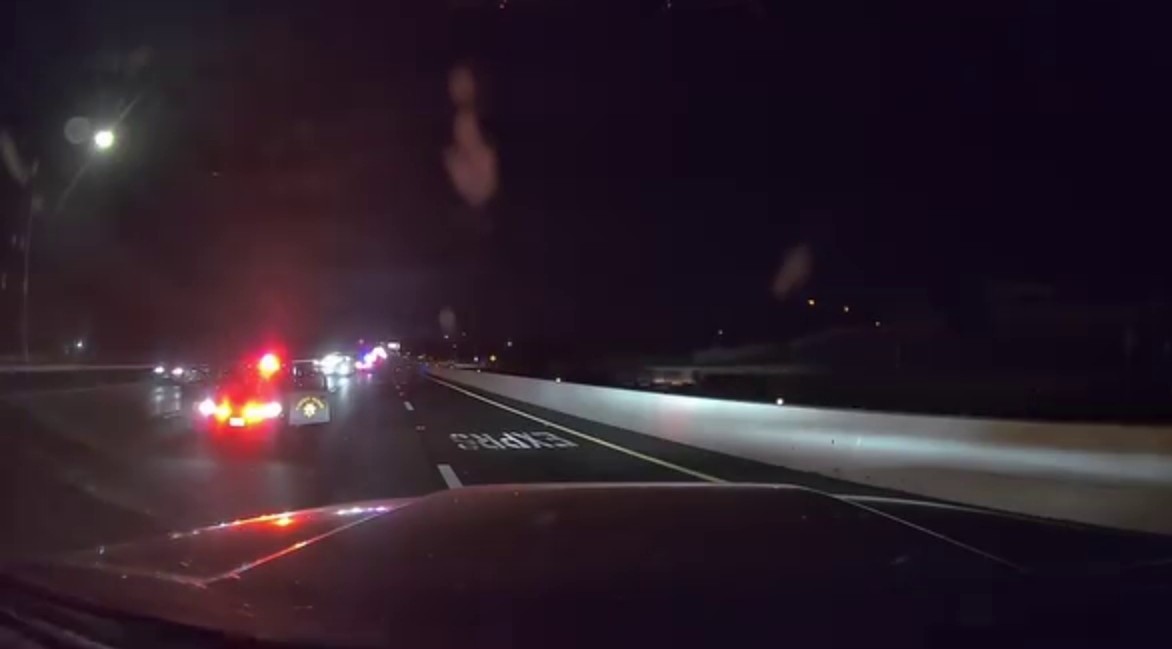Video: Tesla slams into stopped CHP car in Vacaville — KTVU FOX 2 Bay Area, Mill Valley Community news